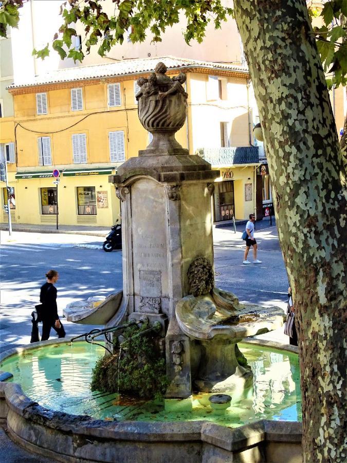 Blue Fountain Luxueux Aix Centre Historique -wifi-smart Tv- Apartment
